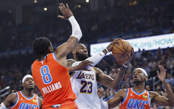高尔夫欧巡赛大师赛 麦克道尔领先组 欧洲老将之争